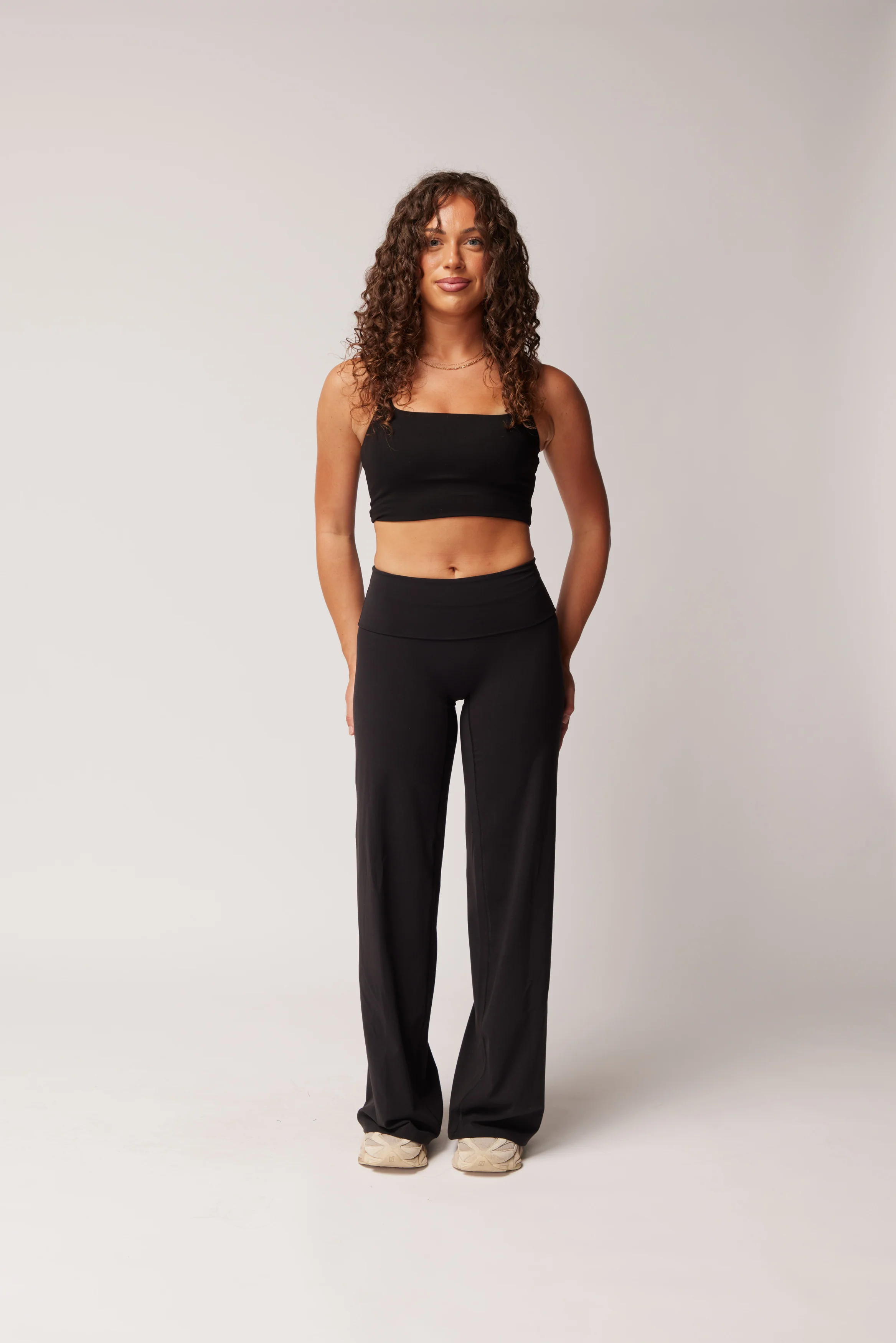 FOLD OVER STRAIGHT LEG PANTS (REG) - BLACK - Image 3