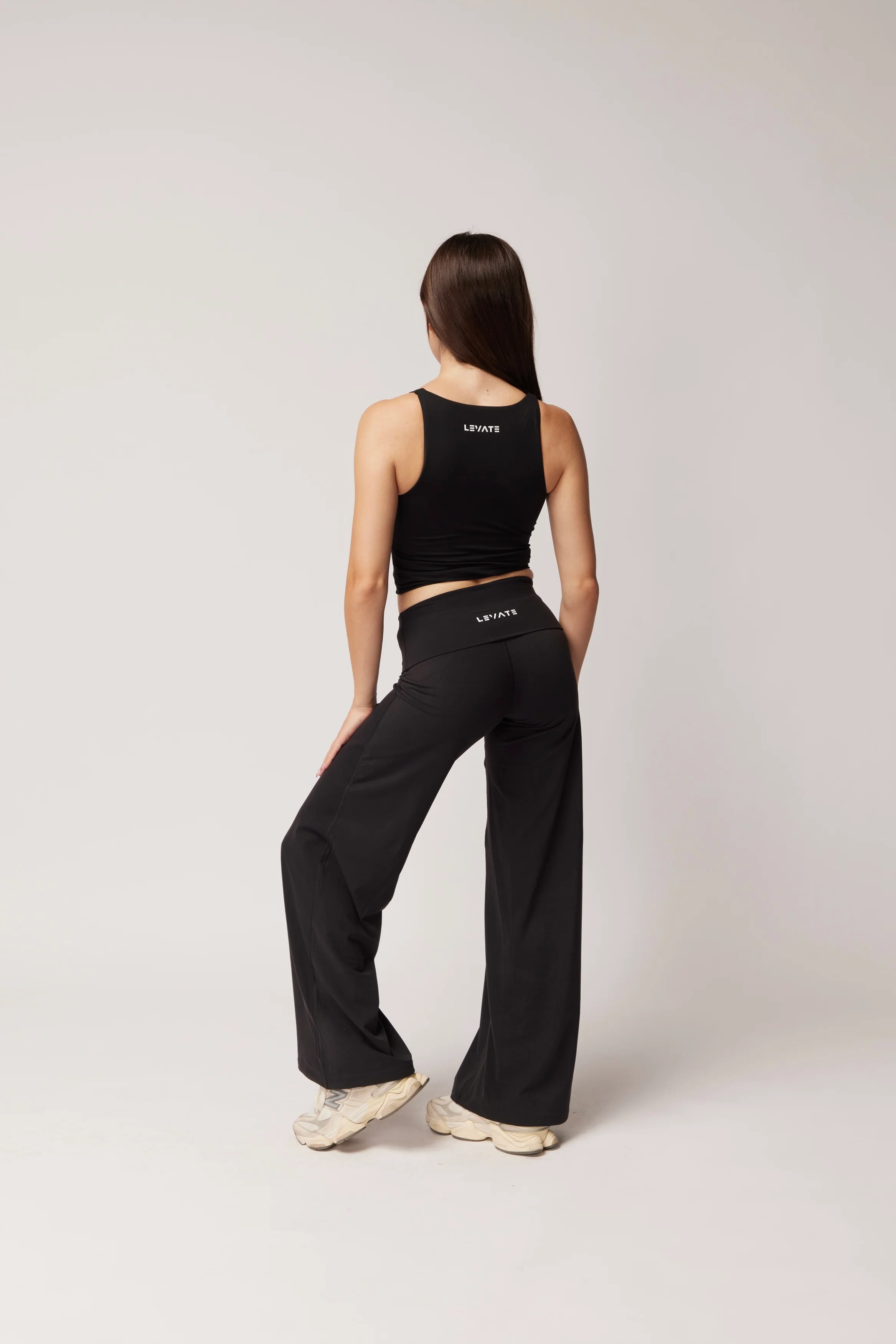 FOLD OVER STRAIGHT LEG PANTS (PETITE) - BLACK - Image 3