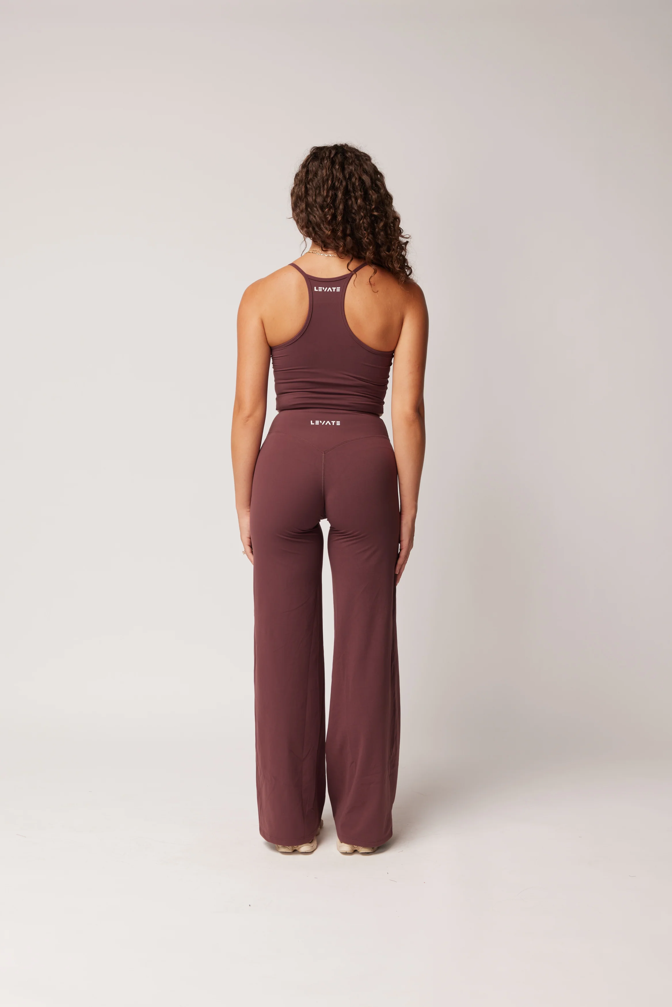 SIGNATURE STRAIGHT LEG PANTS (REG) - WINE - Image 3