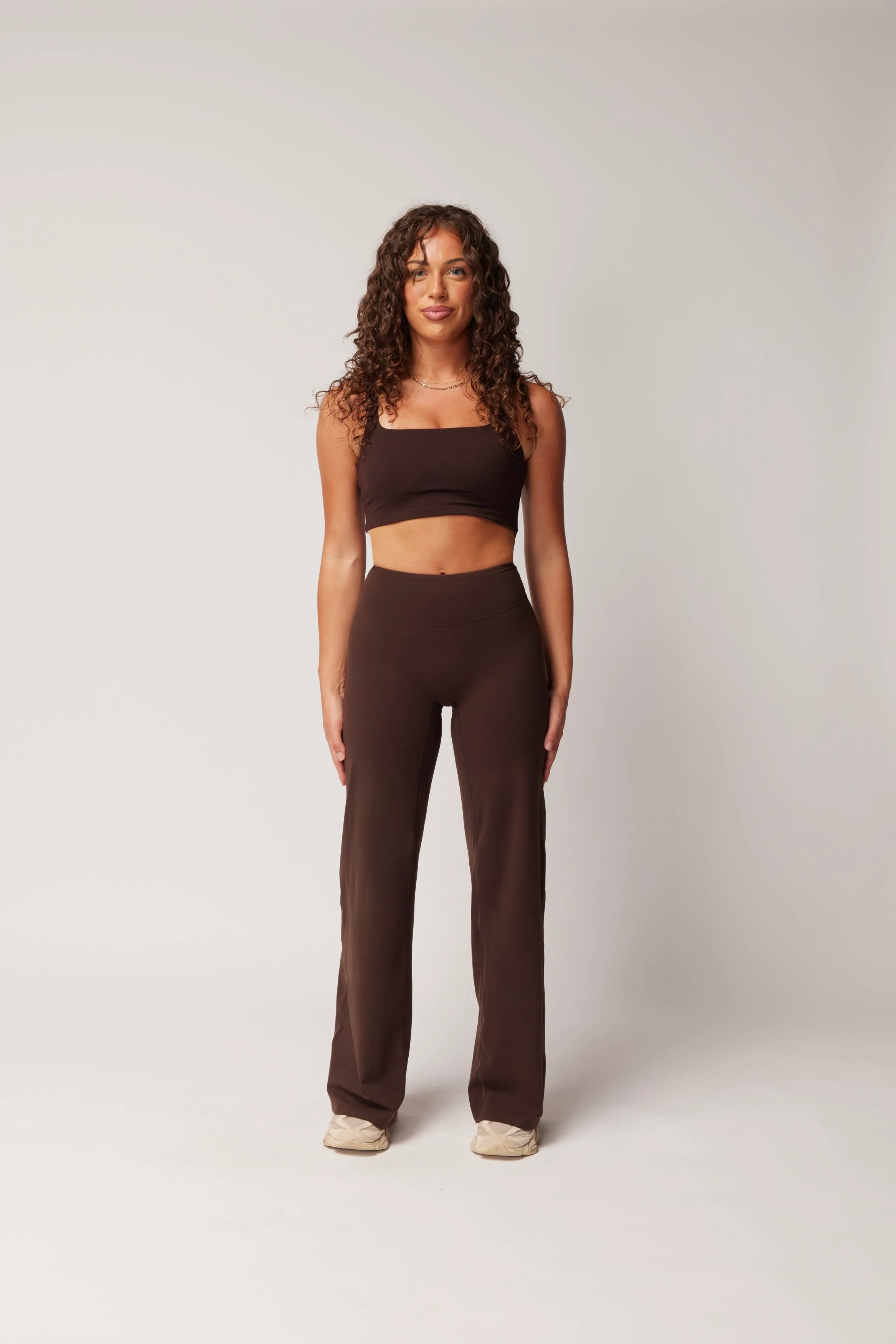 SIGNATURE STRAIGHT LEG PANTS (REG) - ESPRESSO - Image 3