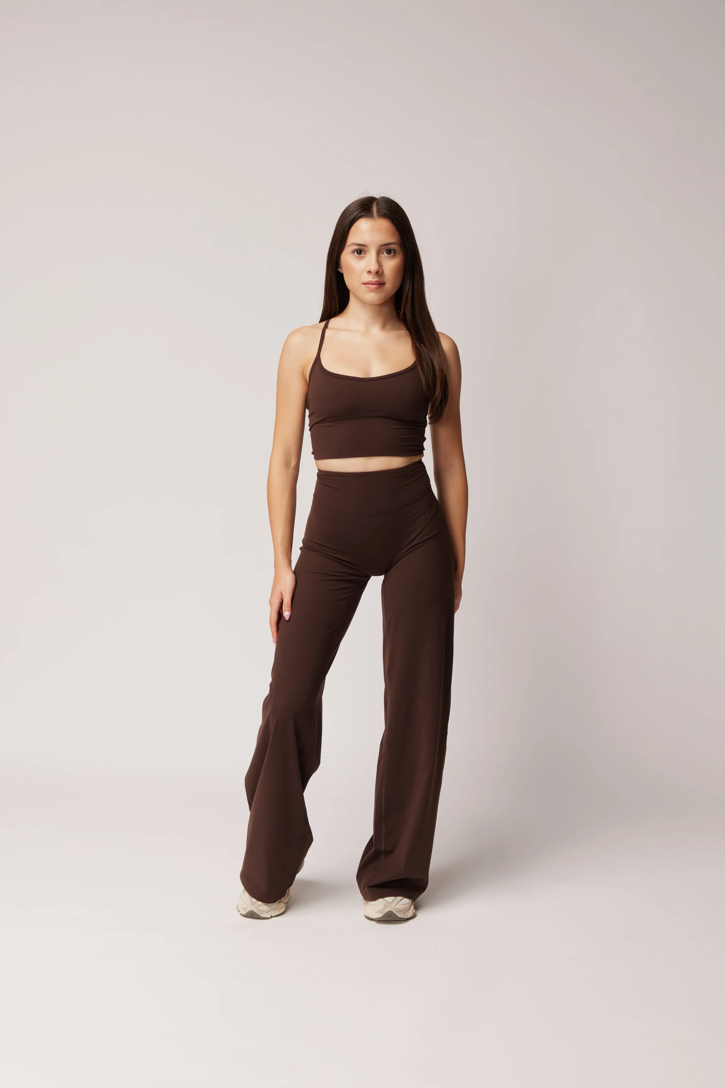 SIGNATURE STRAIGHT LEG PANTS (PETITE) - ESPRESSO